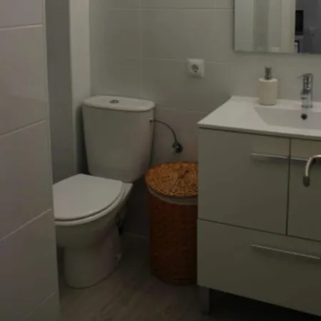 Nice Flat 10min From The Beach Apartment